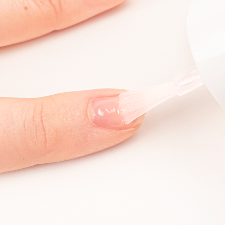 Schützende Nagelbase